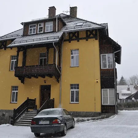 Victoria Bed and Breakfast 3*